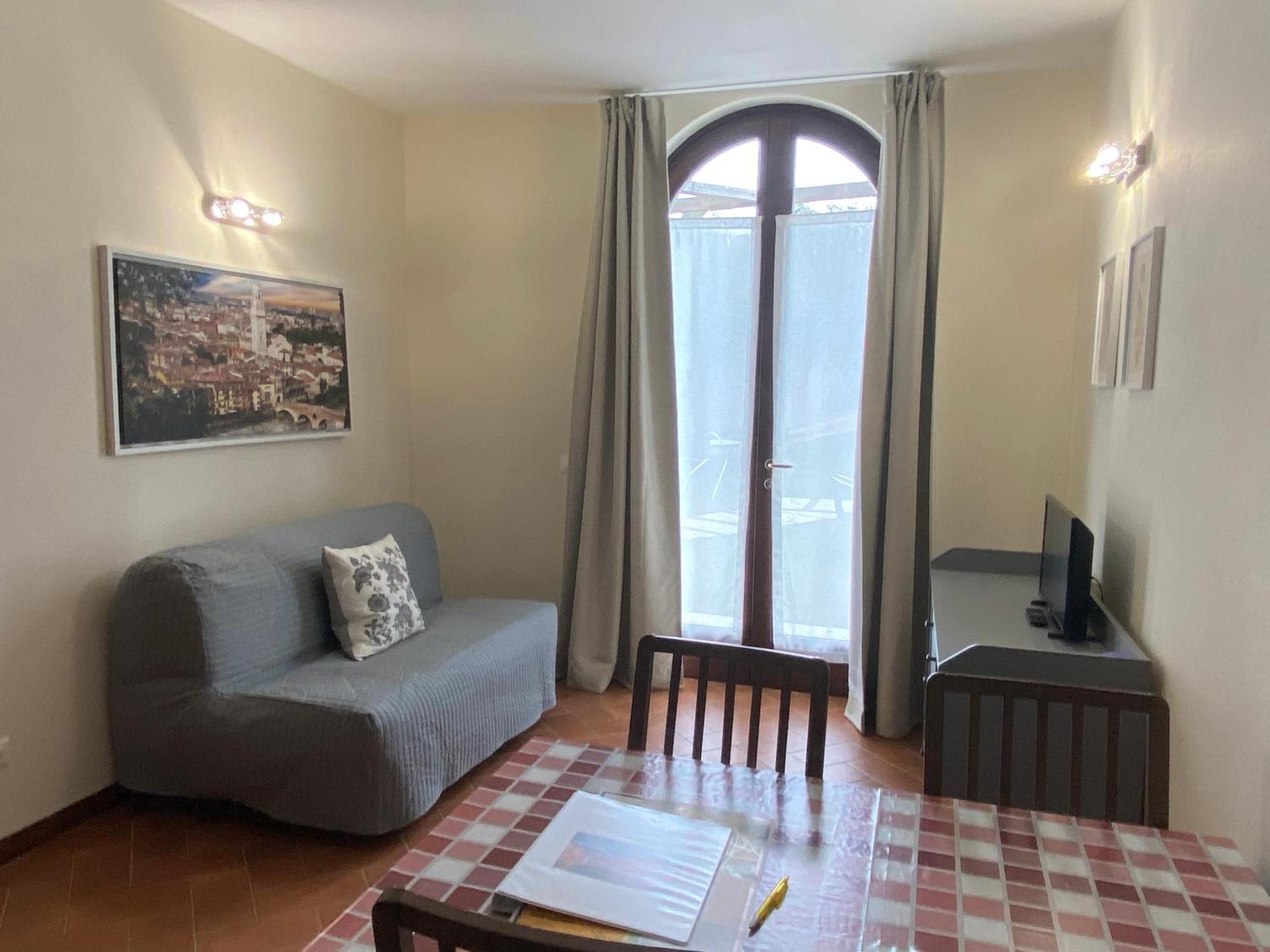 Residenza Cipressi E Olivi Apartamento Verona Exterior foto
