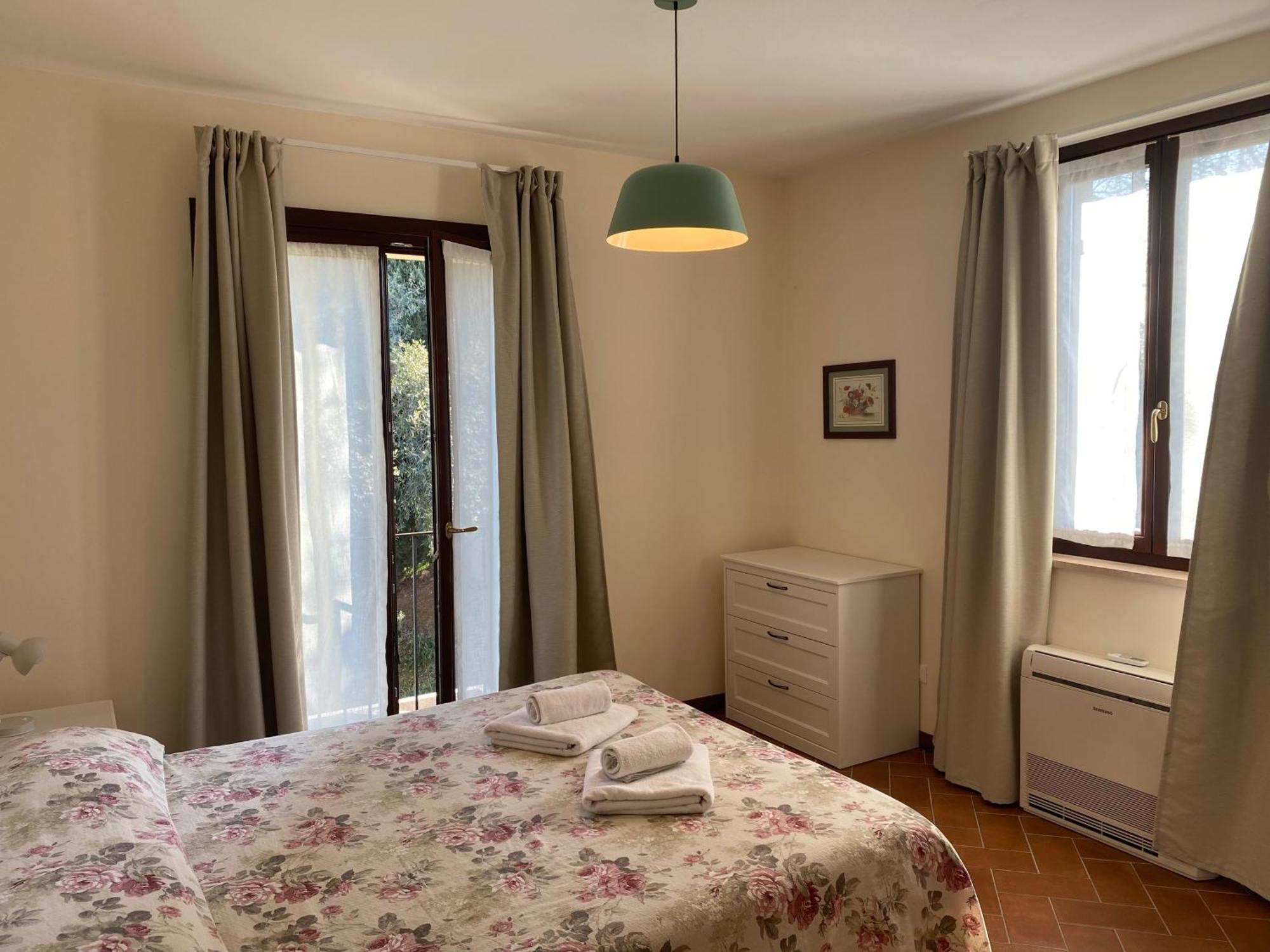 Residenza Cipressi E Olivi Apartamento Verona Exterior foto