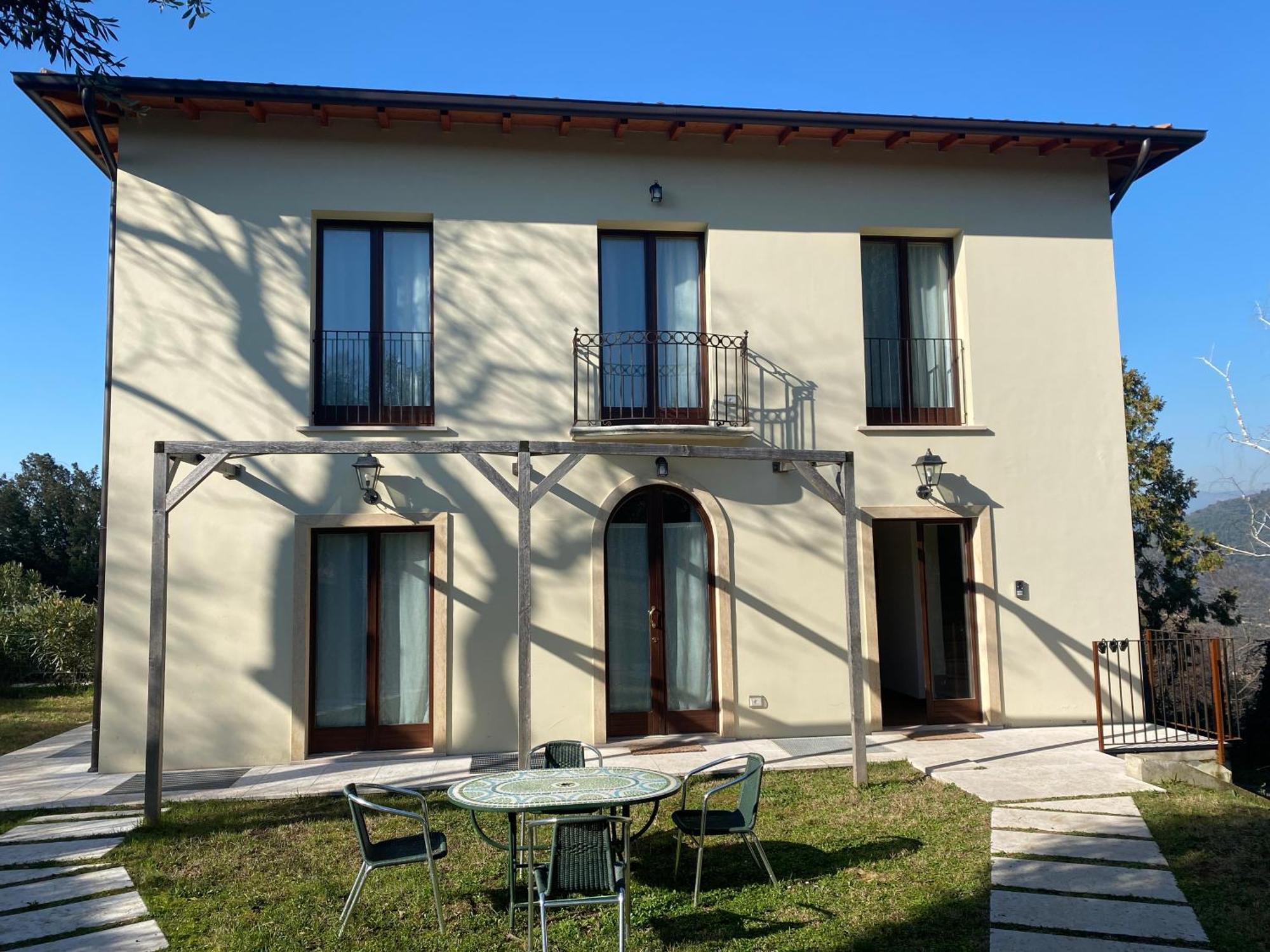 Residenza Cipressi E Olivi Apartamento Verona Exterior foto