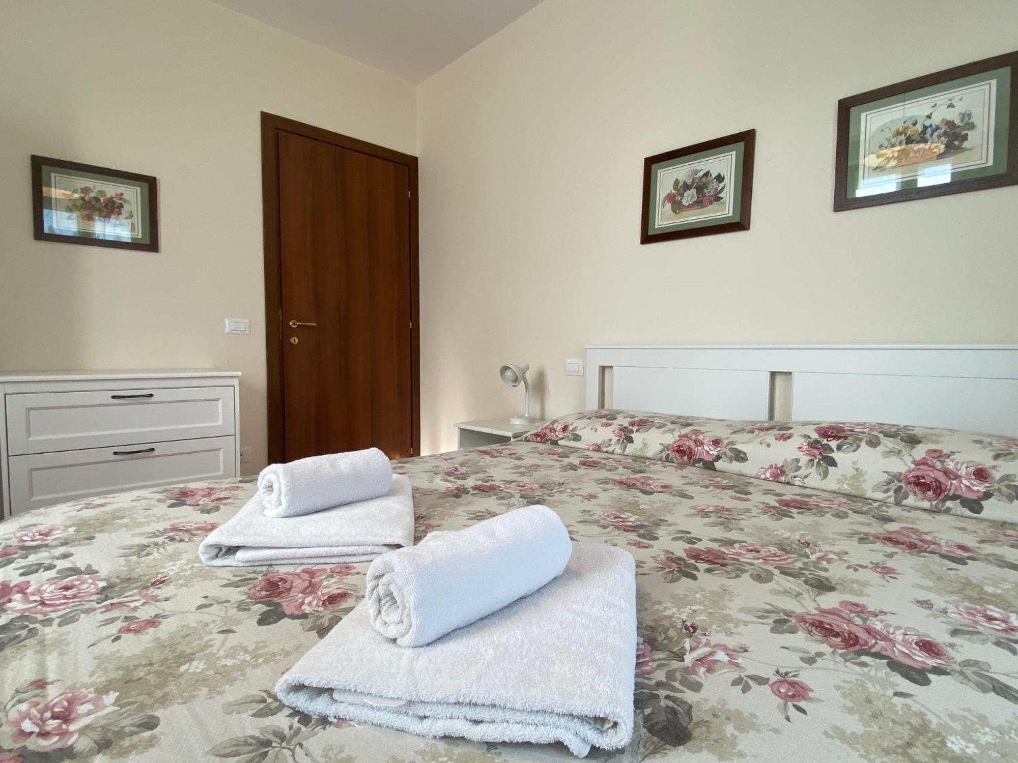 Residenza Cipressi E Olivi Apartamento Verona Exterior foto