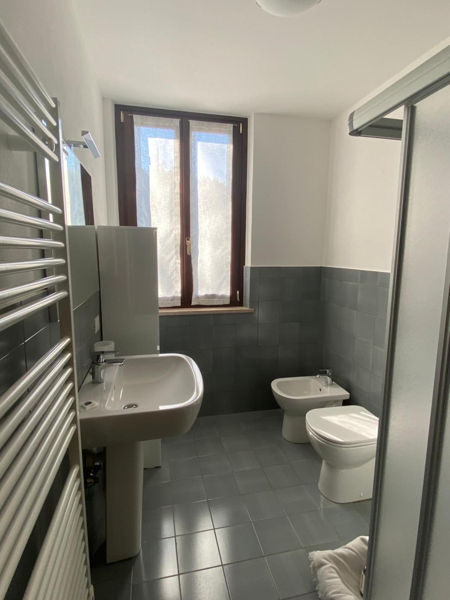 Residenza Cipressi E Olivi Apartamento Verona Exterior foto