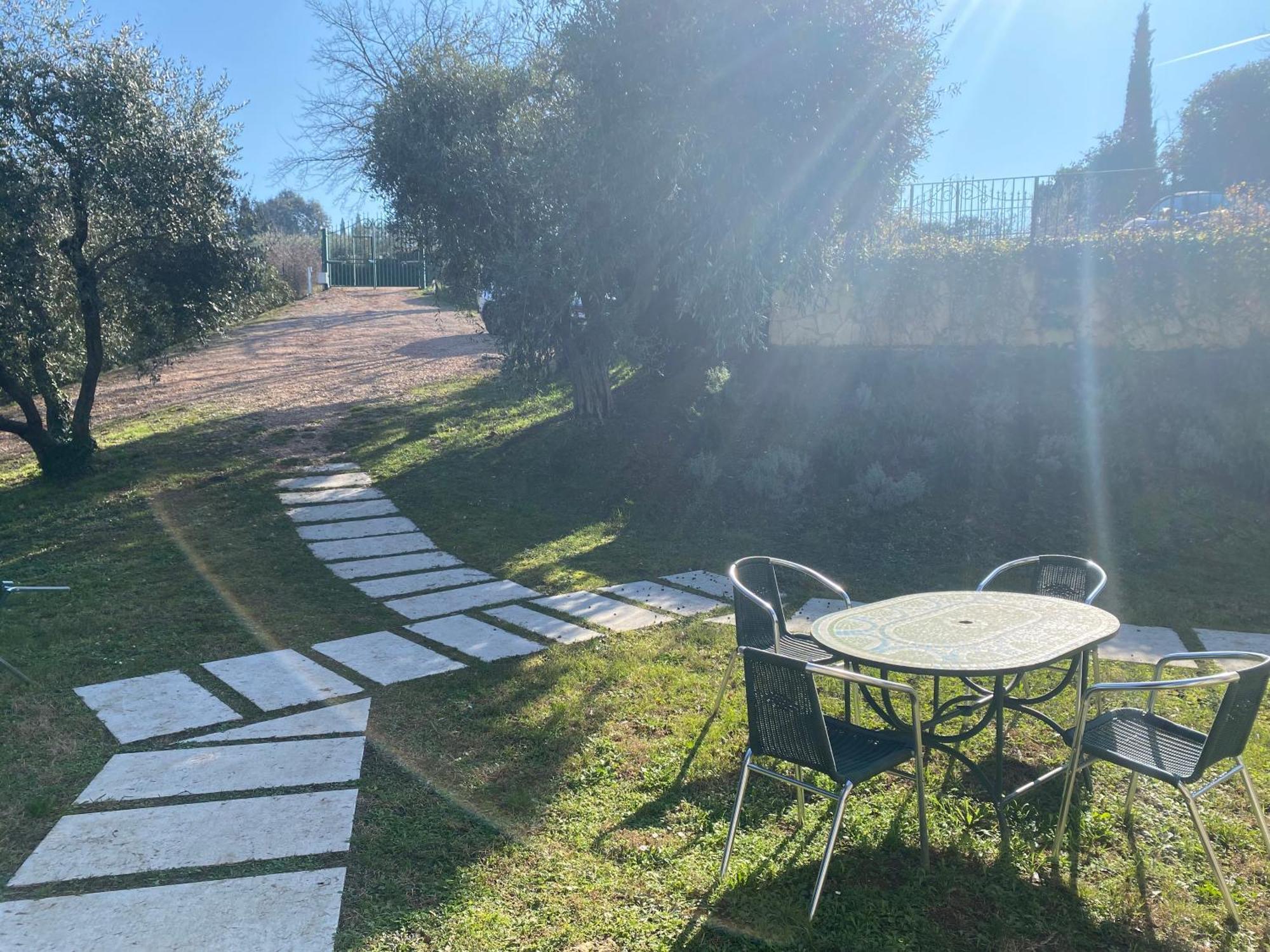 Residenza Cipressi E Olivi Apartamento Verona Exterior foto